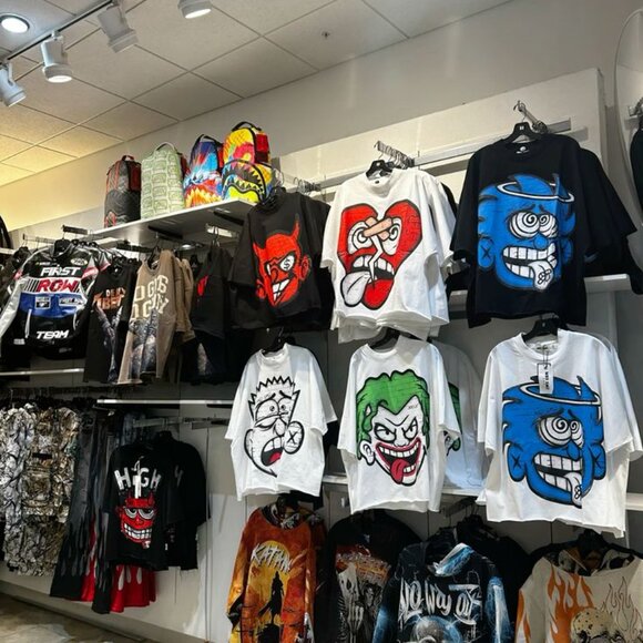 Cloth - Picture 6 of 6